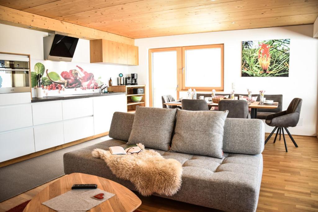 Haus Alpenblick Apartment Schrocken Bagian luar foto